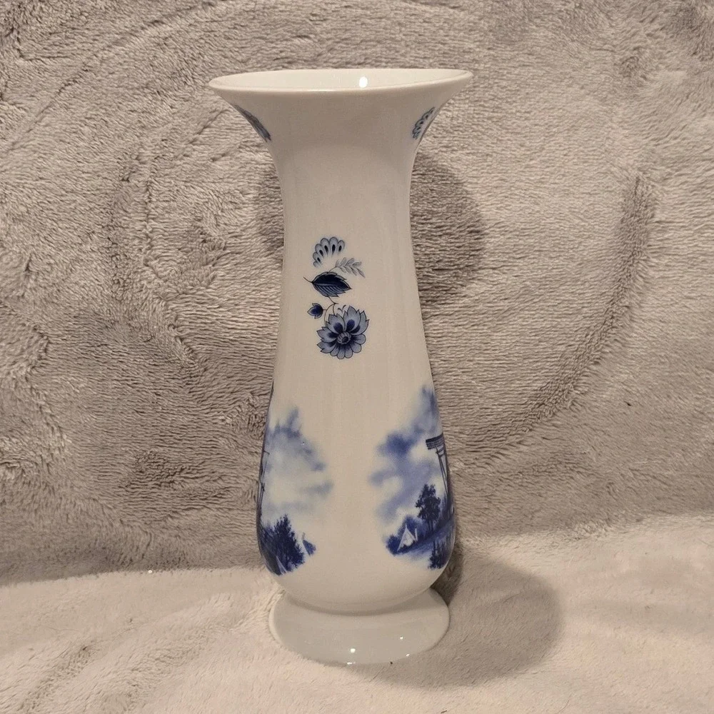 Ter Steege BV Delft Blue Windmill Bud Vase Hand Decorated Holland Porcelain 6.5